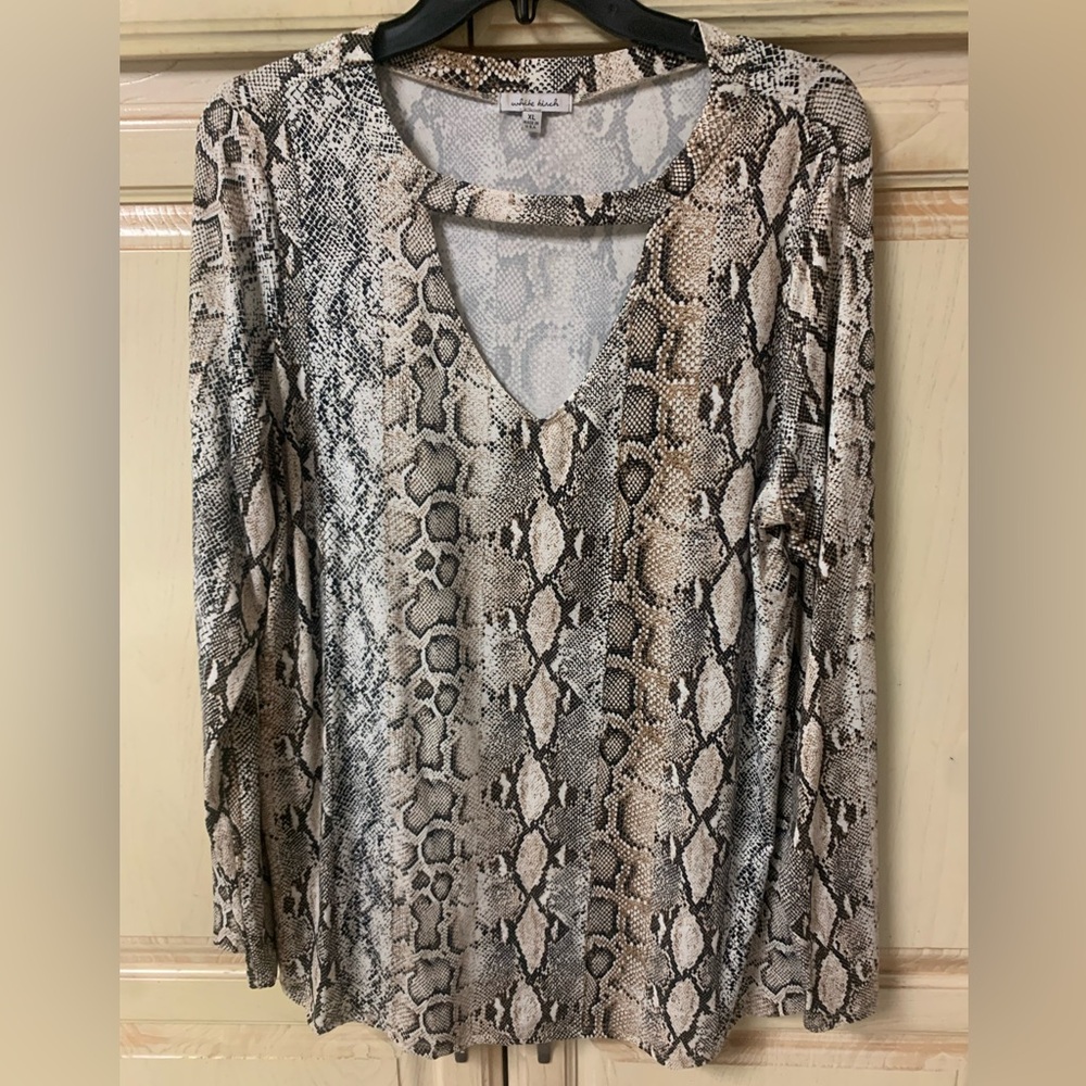 Woman’s Snakeprint Blouse